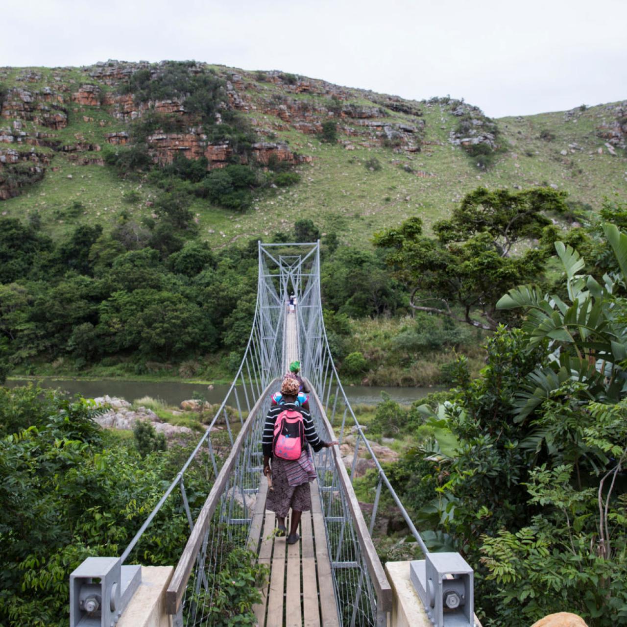 Foot bridge over Mzamba River